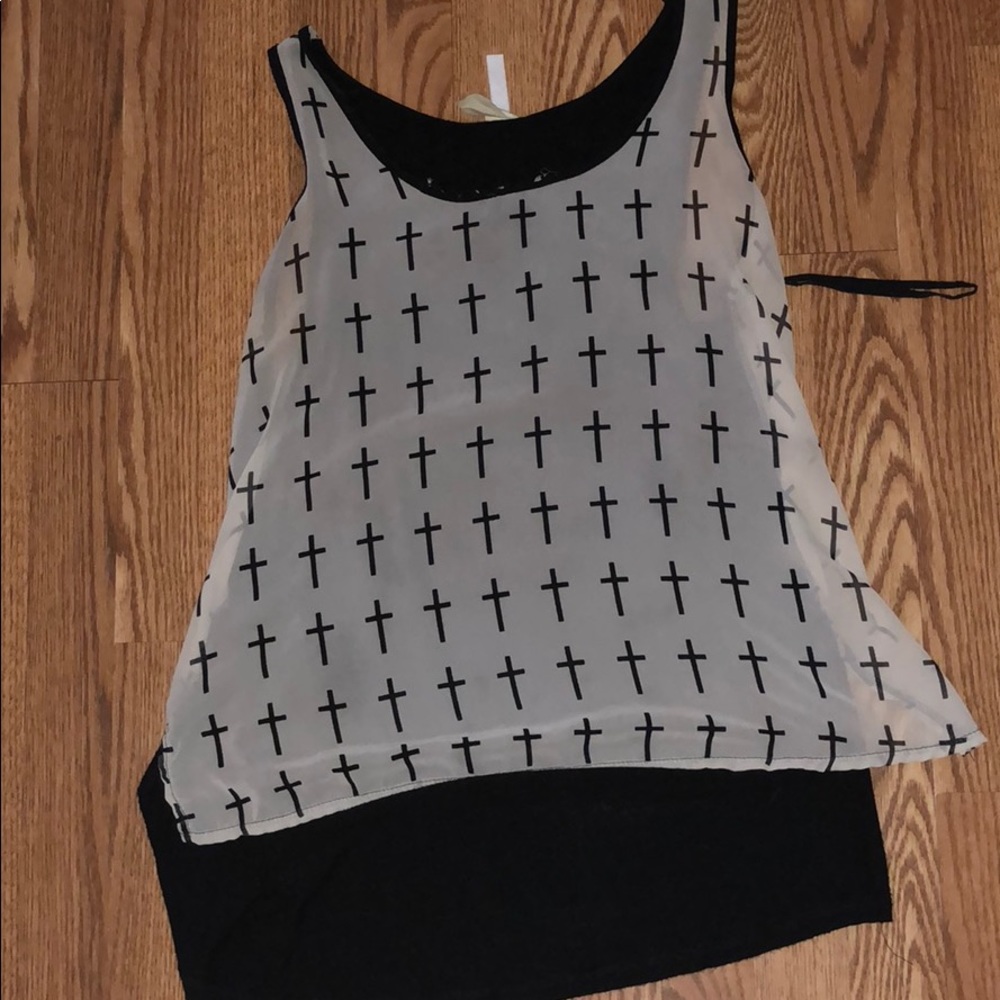 Cross tank